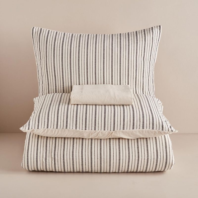 Sevilla Double Duvet Cover Set - Image 4