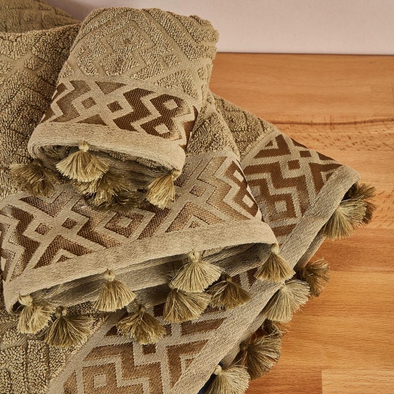 Mosaic Bath Towel - Image 5