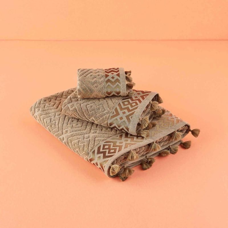 Mosaic Bath Towel - Image 3