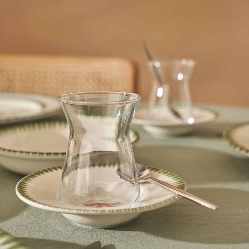Flowers  44 Piece Dinnerware and Breakfastware Set - Image 7