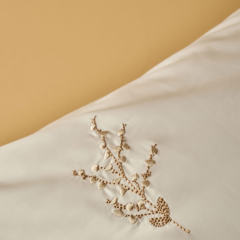 Exclusive Duvet Cover Set Double - Image 5