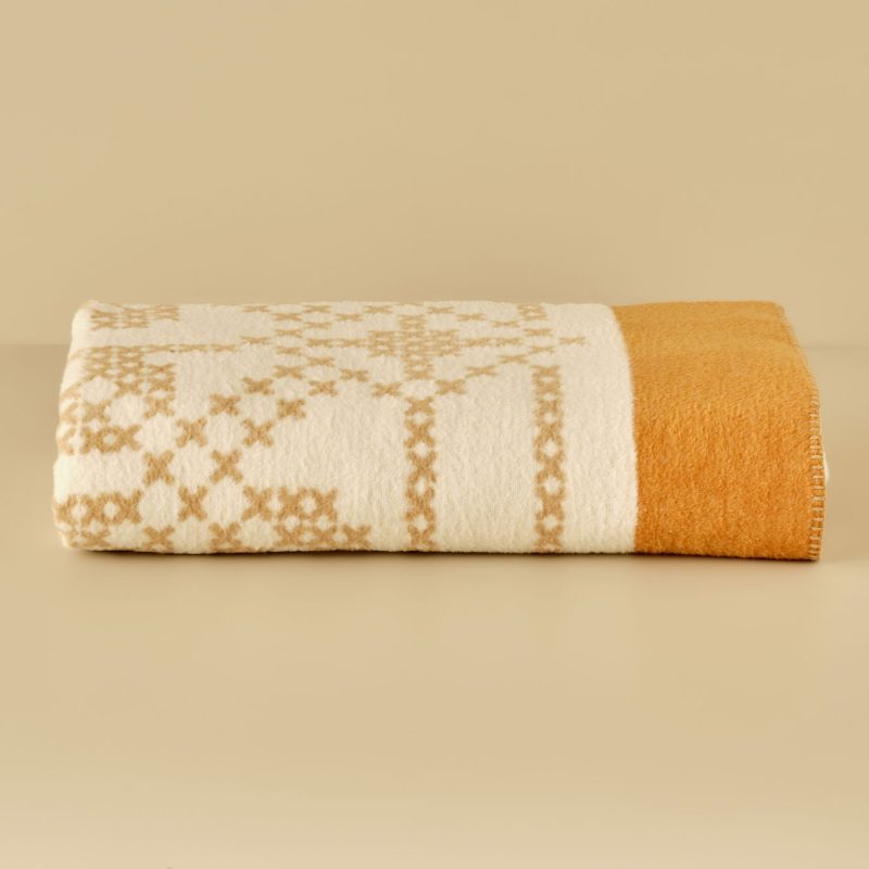 Lilith Blanket Double Size Light Brown (180x220 cm) - Image 7
