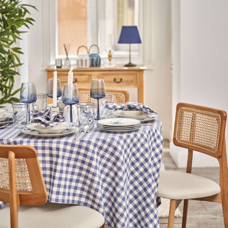 Bleu Blanc Tablecloth - Image 2
