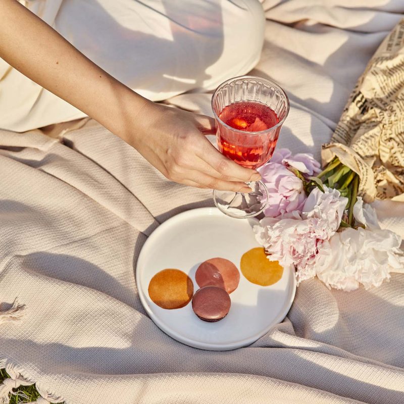 Line Wine Glass - Image 6