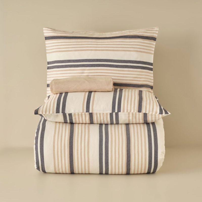 Steve Double Duvet Cover Set - Image 4