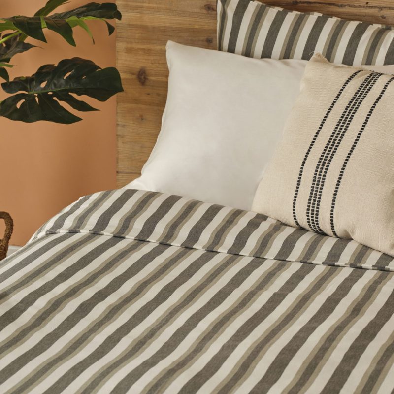 Steve Single Duvet Cover Set - Image 2