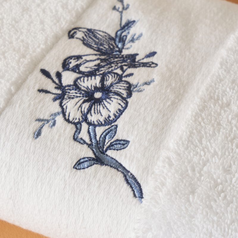 Bleu Blanc Hand Towel 2-pack - Image 2