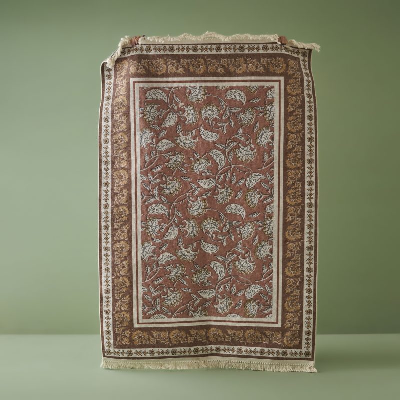 Indian Hug Brown (120x180cm) - Image 2