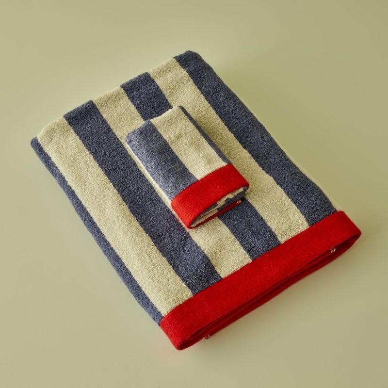 Line Bath Towel - Image 3