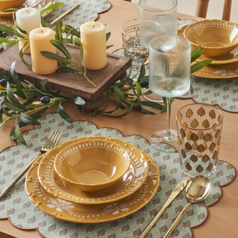 Indian 12 Pieces Dinnerware Set - Image 4