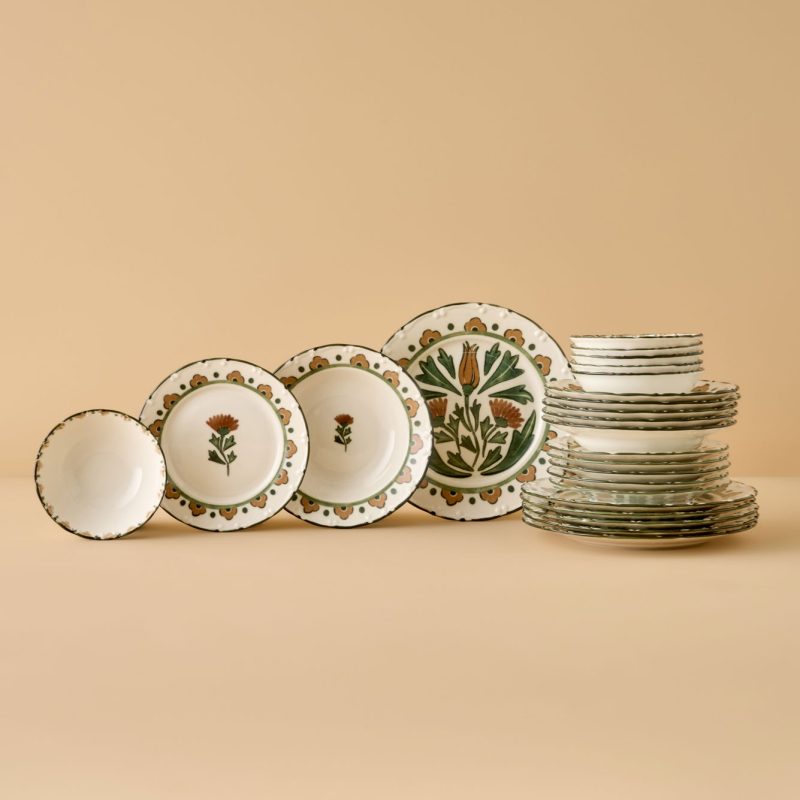 Tulip 50 Piece Table Set - Image 5