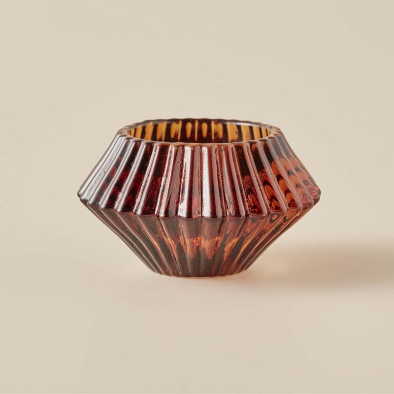 Loe Candle Holder Brown (8x8x12 cm)