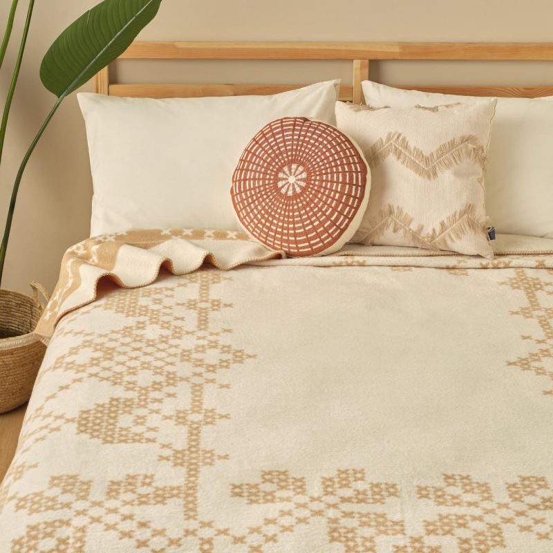 Lilith Blanket Double Size Light Brown (180x220 cm) - Image 4