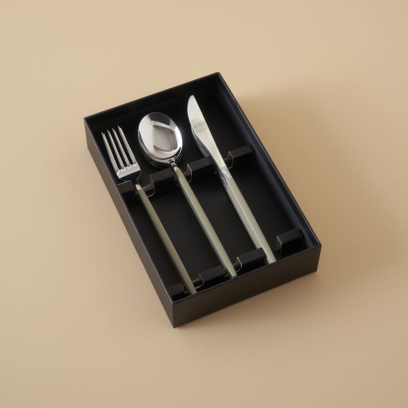 Siena 42 Piece Cutlery Set Green - Image 3