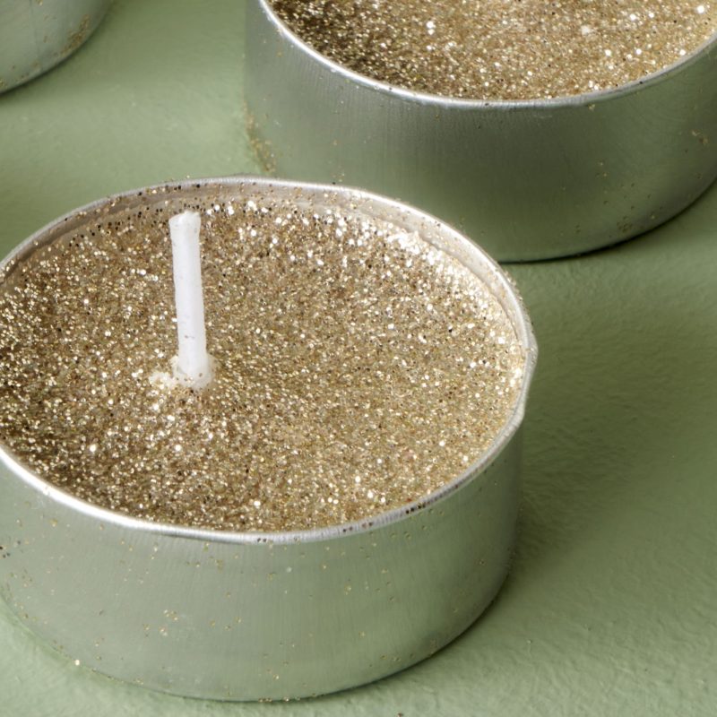 Flor Tealight Candle Gold 8-pack - Image 2