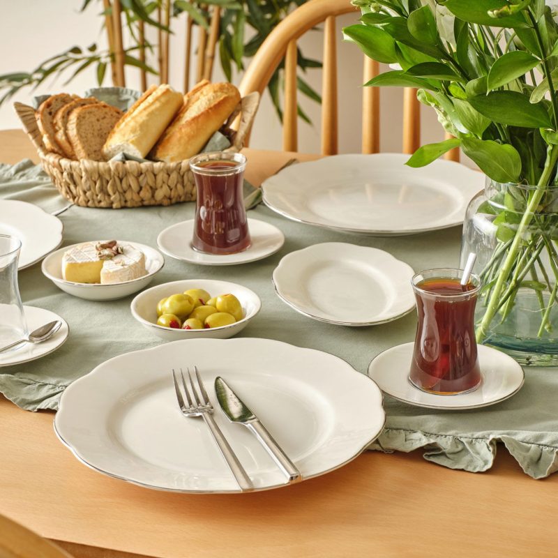 Clover 26 Piece Breakfast Set - Image 2