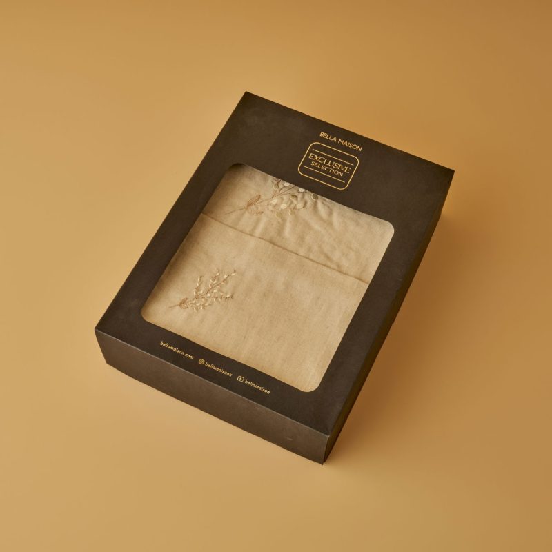 Exclusive Linen Tableware Set - Image 5