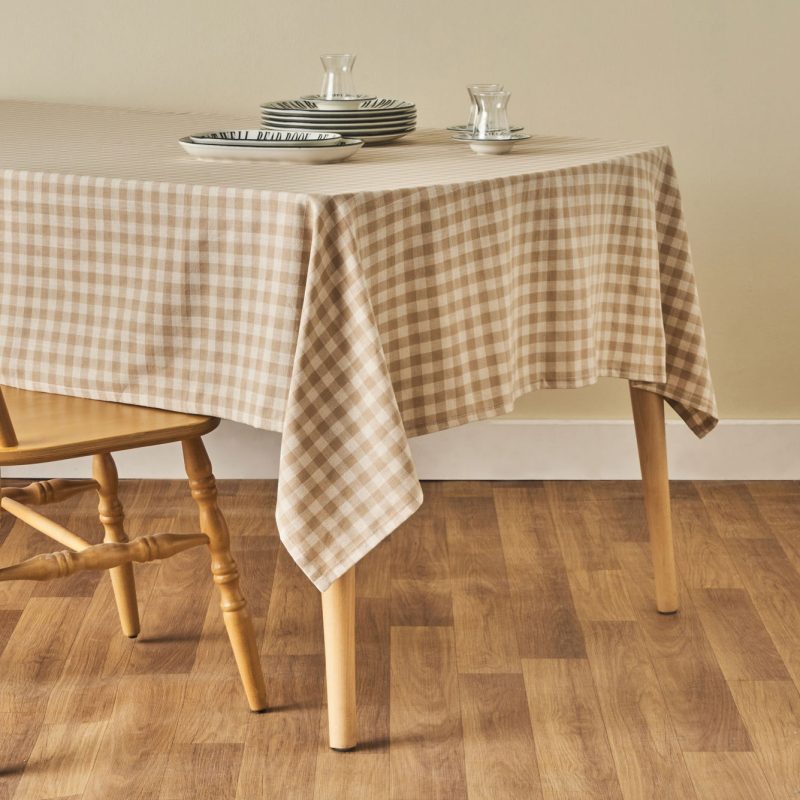 Pavia Tablecloth Plum (150x150 cm)