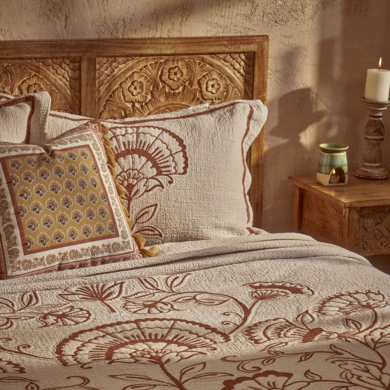 Indian Bloss Bedspread Set Cream (240x260) - Image 3