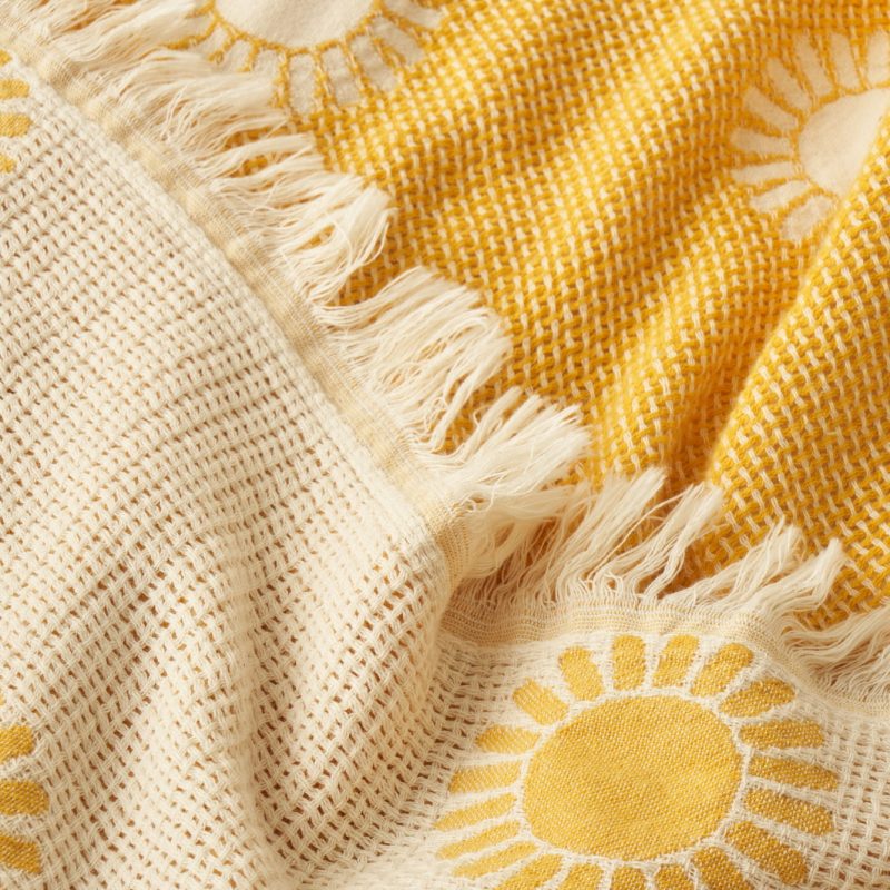 Sunny Bedspread - Image 7