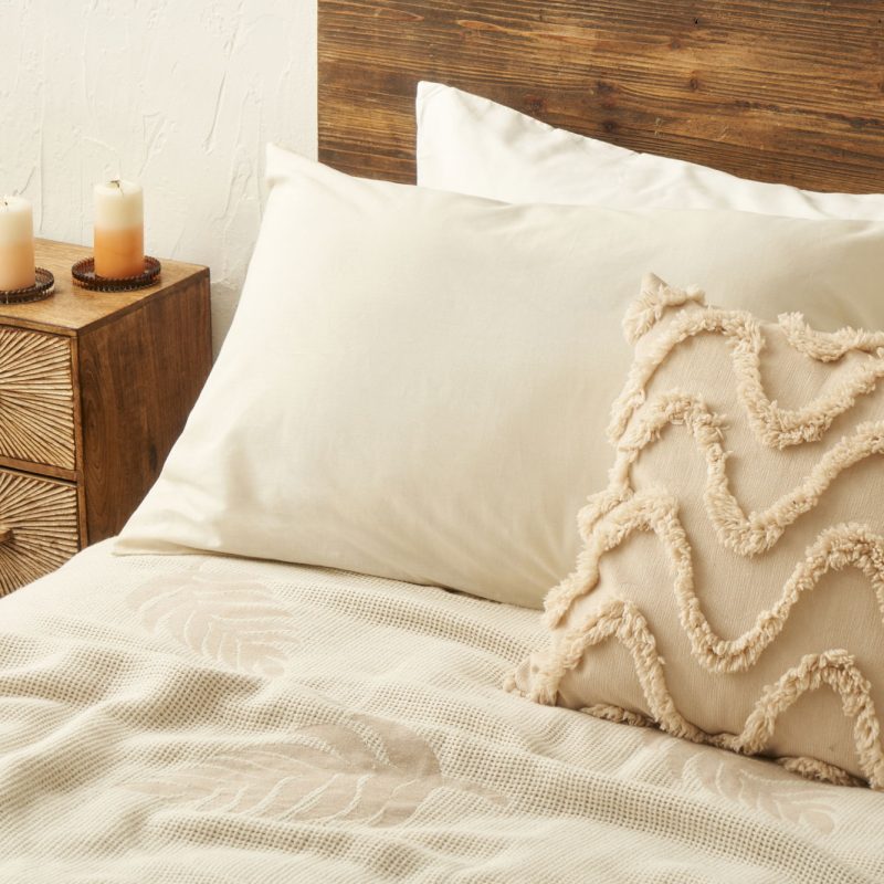 Amaya Bedspread - Image 5