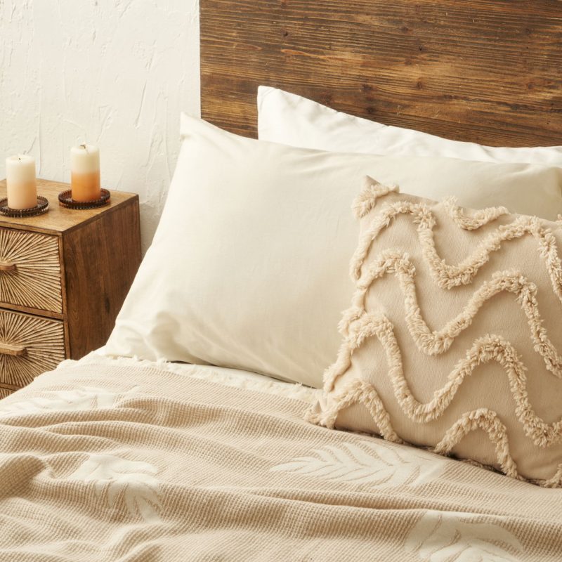Amaya Bedspread - Image 4