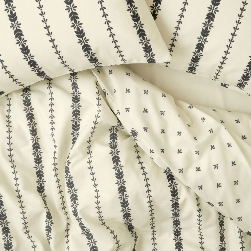 Olwen Single Duvet Cover Set - Image 2