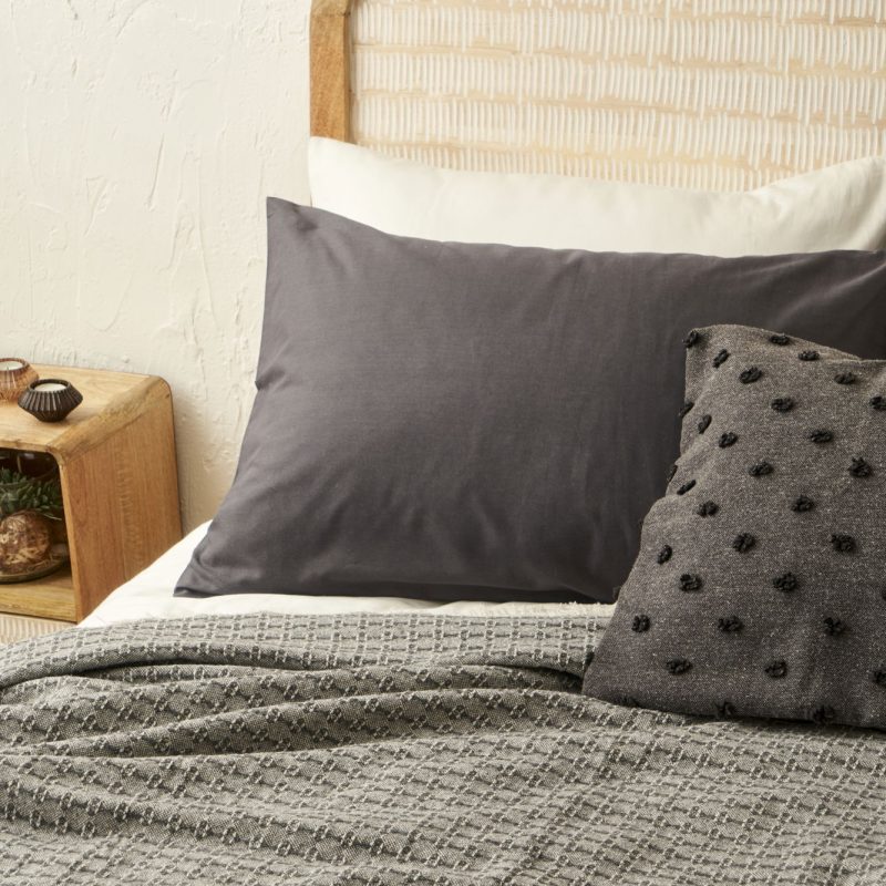 Alisia Bedspread - Image 3