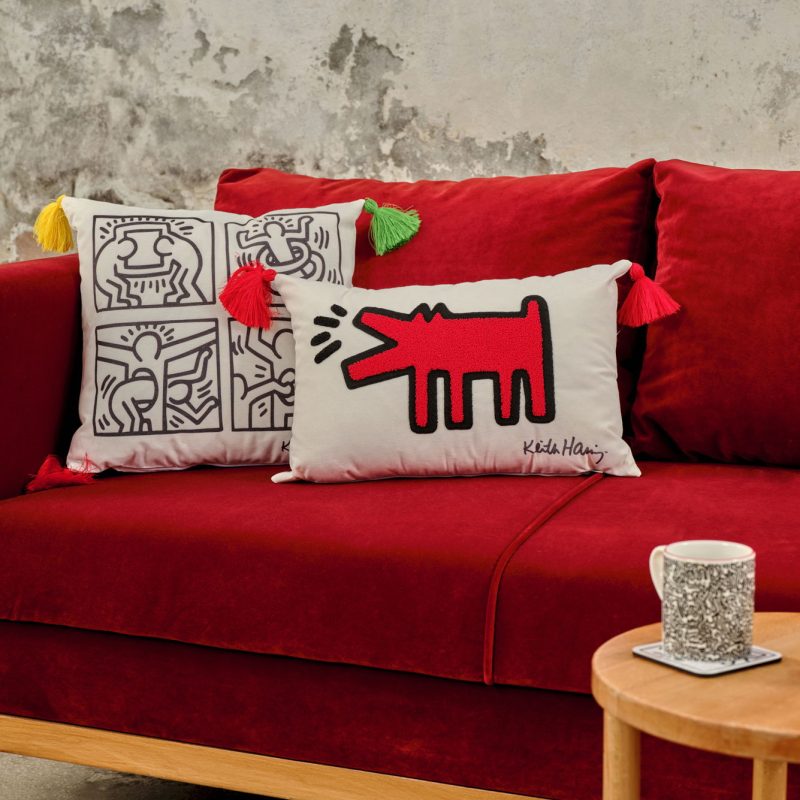 Keith Haring Paw Cushion Red (35x50 cm) - Image 2