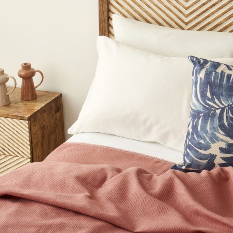 Feel Single Size Summer Blanket Pink(150x220 cm) - Image 3