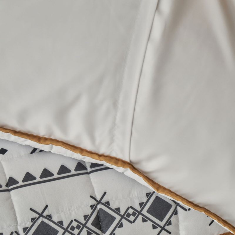 Ivory Quilted Multi-Purpose Double Bedspread Set - Image 7