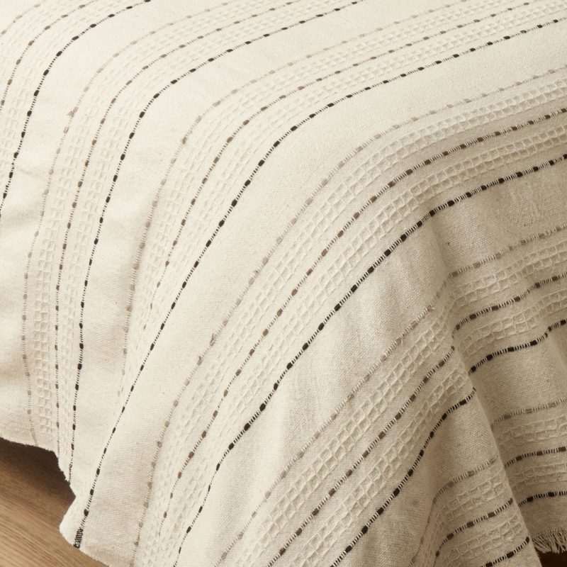 Alba Bedspread - Image 4