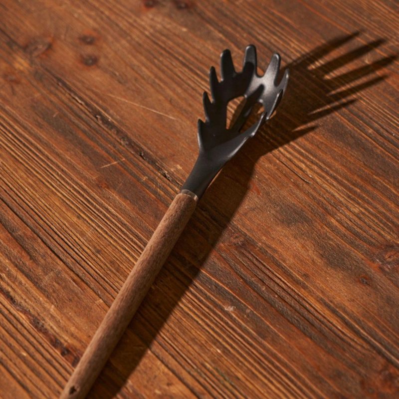 Golby Spaghetti Spoon Black (32x6 cm)