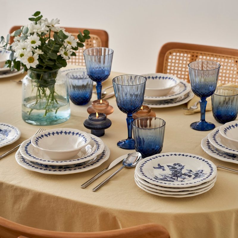 Vanessa Table Set - Image 2