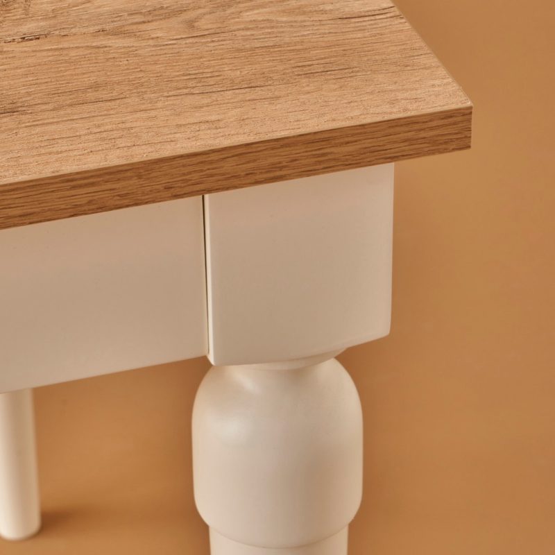 Oak Dinner Table - Image 3